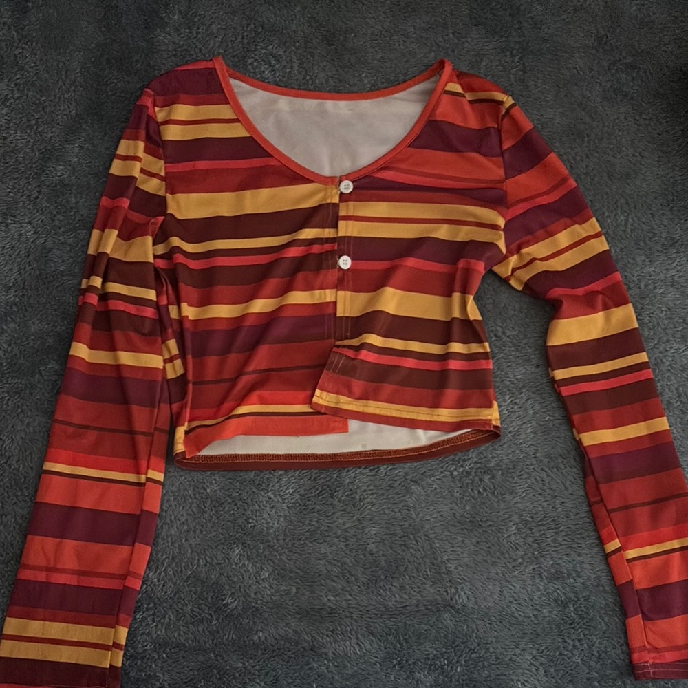 ROMWE Red and Orange Long Sleeve Button Down Crop Top